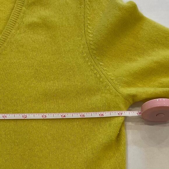 Charter Club Yellow 100% Cashmere V-Neck Long Sleeve Sweater, M - Picture 8 of 9
